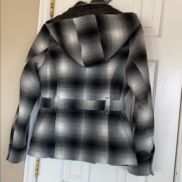 Jou Jou Plaid Coat - Picture 2 of 4